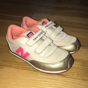 Toddler new balance sneakers size 8